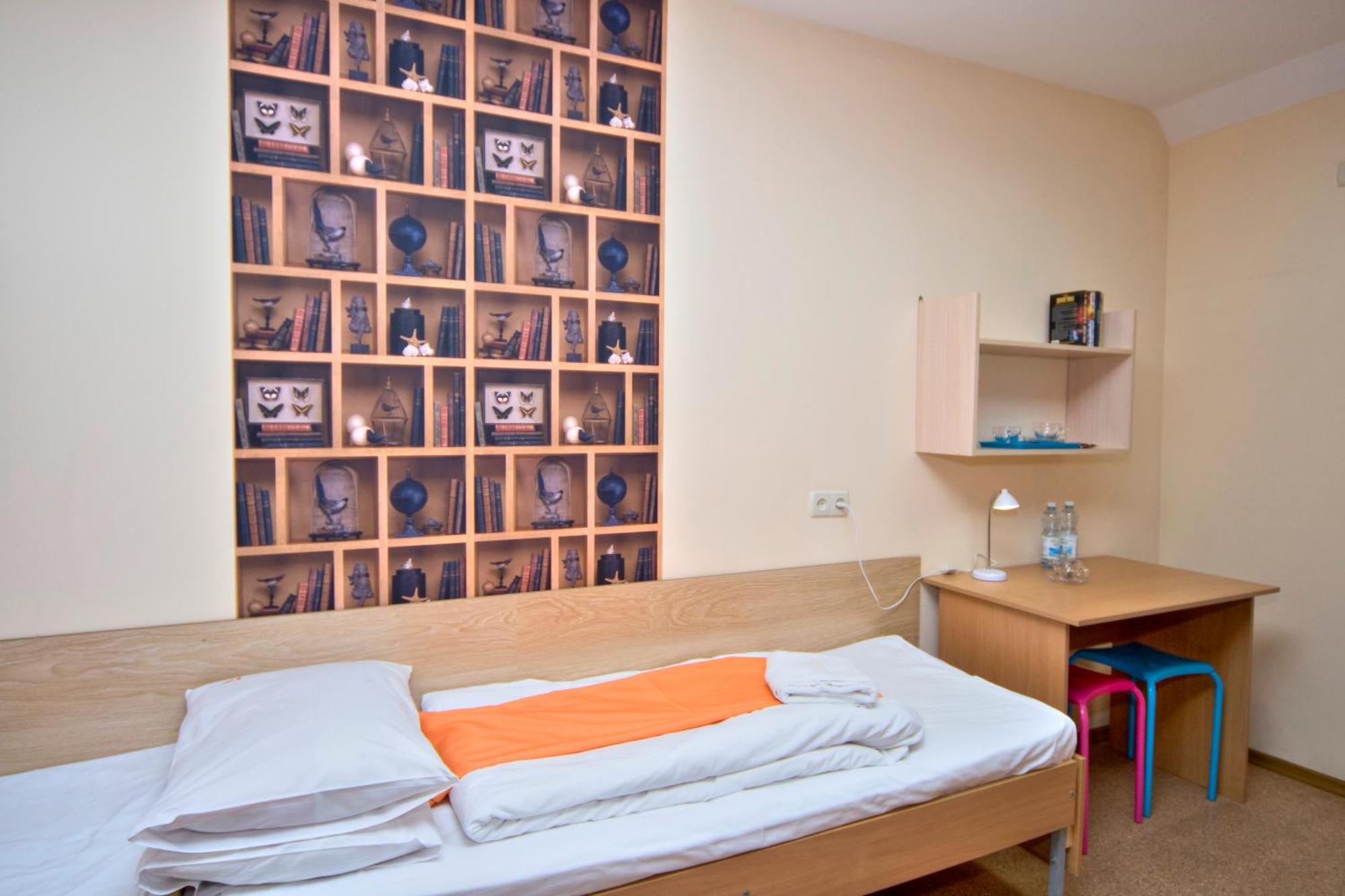 Hostel Podolski Plus Kiev Buitenkant foto